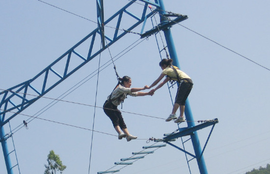 2013通豪实业团队拓展 2013通豪实业团队拓展